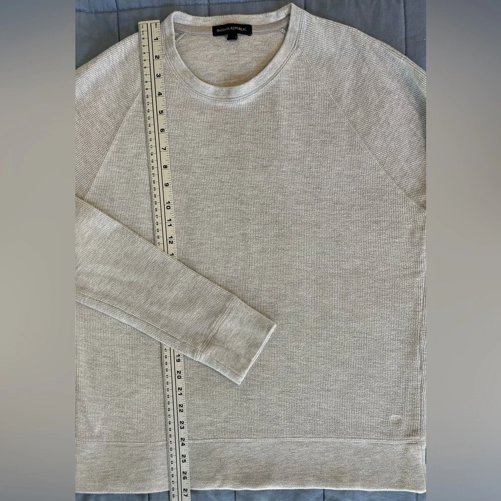 Banana Republic Heather Gray Crewneck Sweatshirt Mens M Textured Cotton